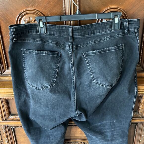 KUT FRON THE KLOTH black exposed button fly distressed skinny jeans - Picture 6 of 11